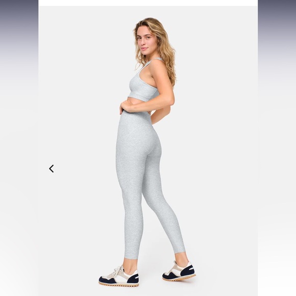 Outdoor Voices Pants - Outdoor Voices Warmup 7/8 Legging in a Heathered grey color size medium